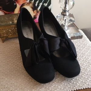 Black Bow Shoes